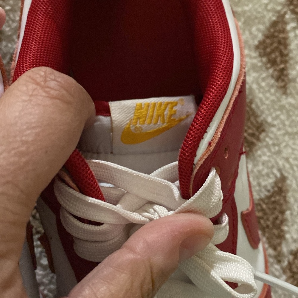 Nike Dunk - Picture 3 of 10